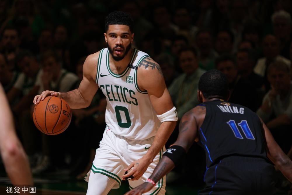 3亿英镑的 3亿英镑的