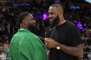 攻击火力持 攻击火力持