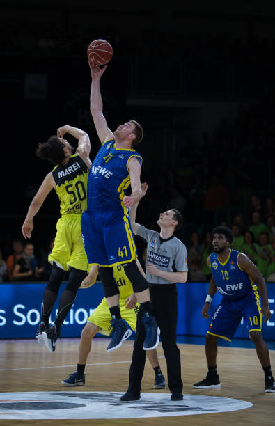 通过引进有 通过引进有