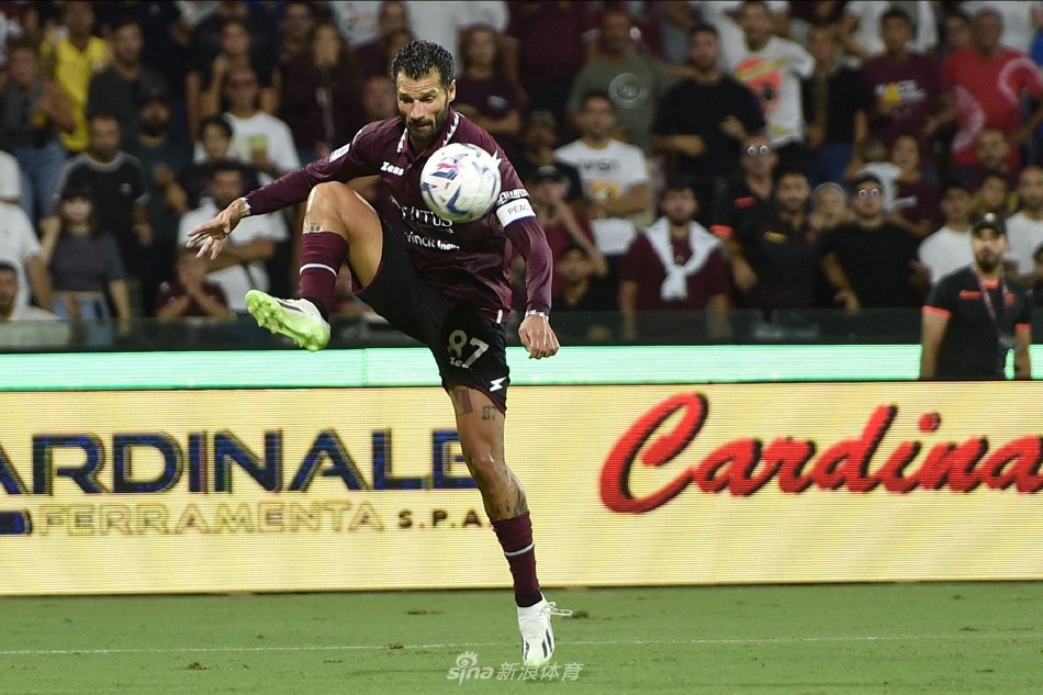 的贴身防守 的贴身防守